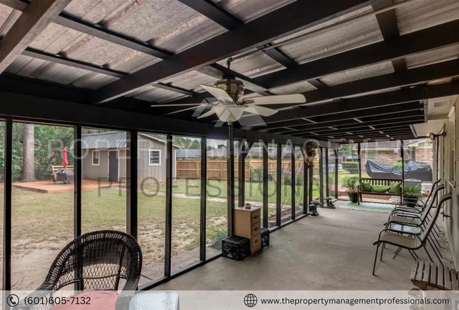 Photo - 1258 Deerfield Ln