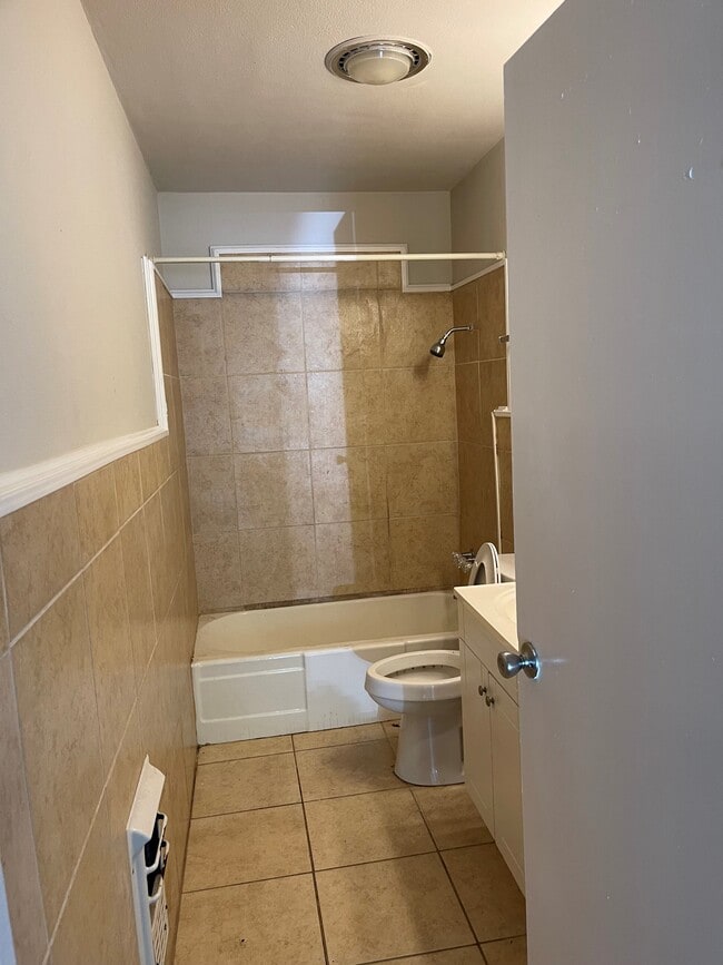 Photo - 2704 Peabody Ave Unidad A