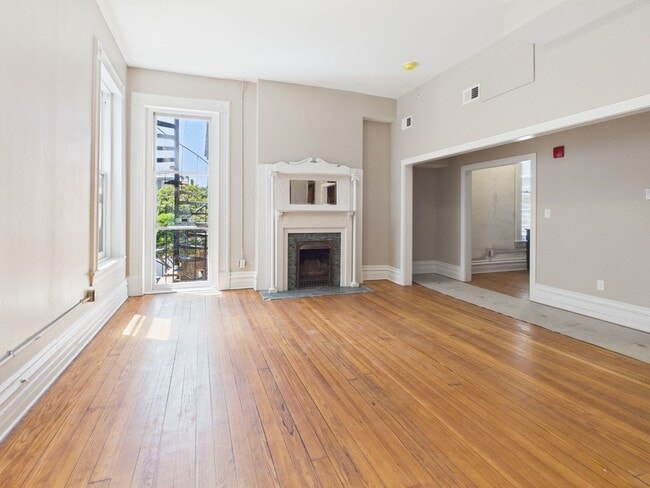 Photo - 7 E Franklin St Unidad 5