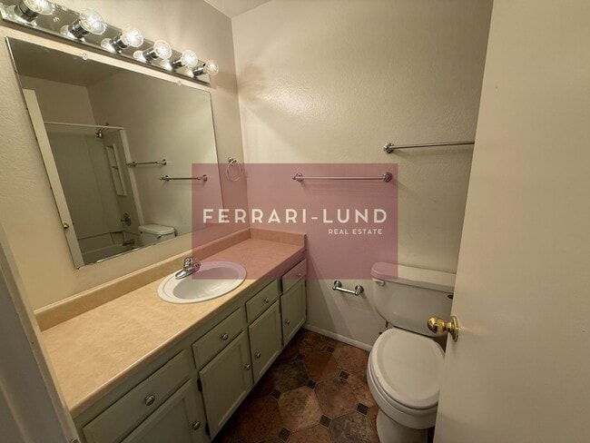 Photo - ?? Loft Style Townhome in Reno - Kay DeAlba Property! ??