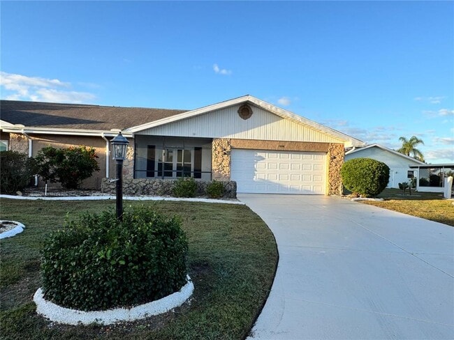 Building Photo - 1008 Yellowbird Pl