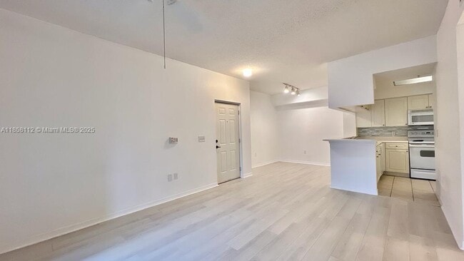 Photo - 3021 Alcazar Pl Unit 308
