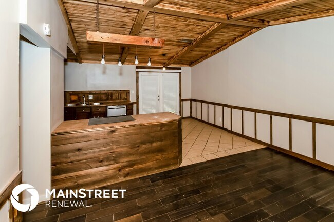 Photo - 1009 Timber Brook Cir