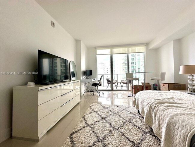 Photo - 1300 Brickell Bay Dr Unit 1205