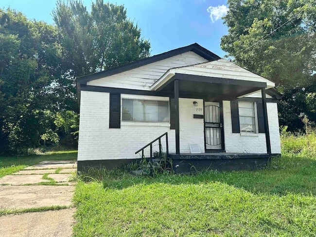 Building Photo - 1539 Barton St