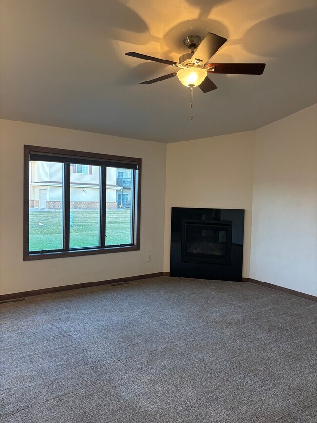 Photo - 2382 Jacobsen Rd