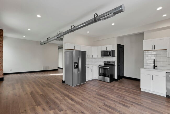 Photo - 532 N Columbus St