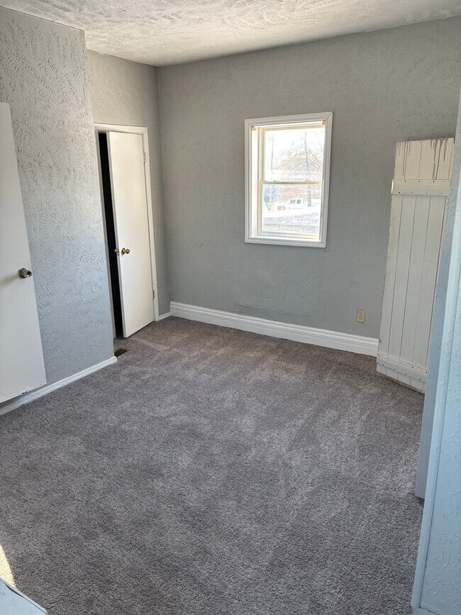 Photo - 1001 W First Street Unidad 2