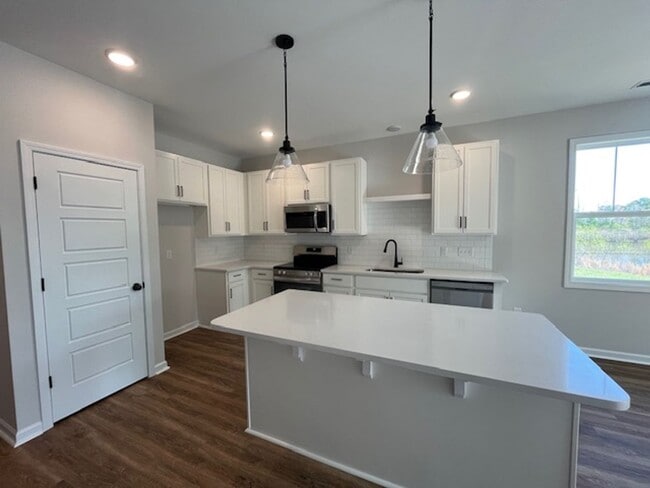 Photo - 8405 Paramount Point