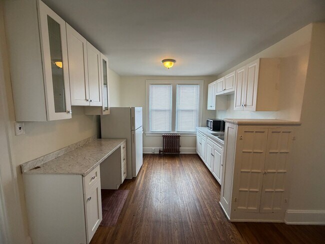 Photo - 6611 Kennedy Ave Unidad KENNEDY 6611 #1