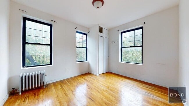 Building Photo - 240 Waverly Pl Unit 24 Rental