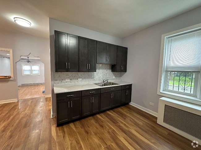 Building Photo - 4258 W Thomas St Unit 1F Rental