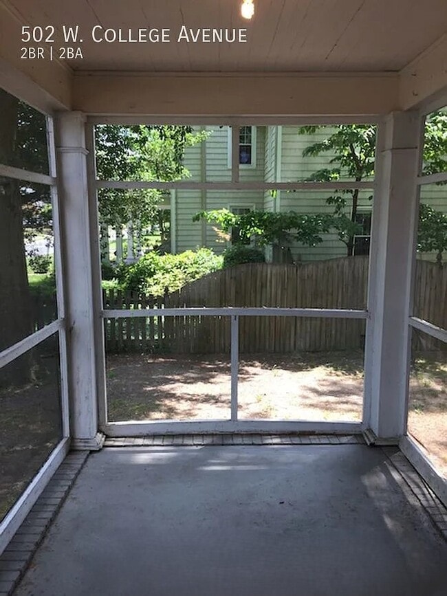 Photo - 502 W College Ave
