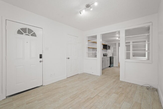 Photo - 1415 Church St Unidad B