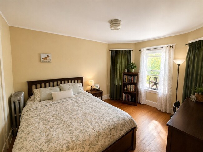 Photo - 28 Claymoss Rd Unit 1
