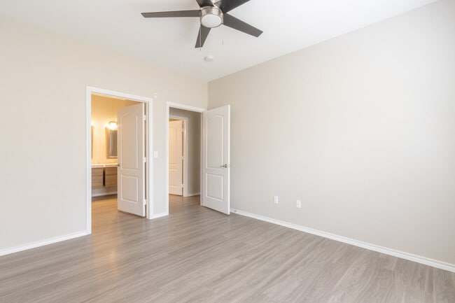 Photo - Santa Fe Ranch Apartments