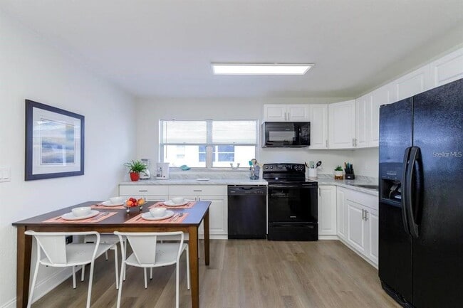 Photo - 1295 13th St