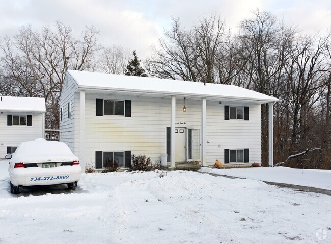 Photo - Portage Lake Duplexes