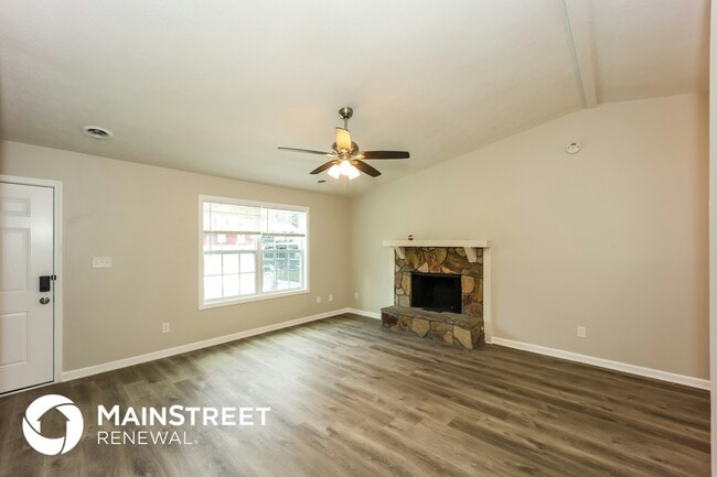 Photo - 53 Skylark Ln