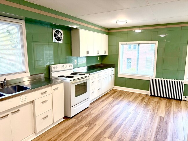 Photo - 1723 Ardmore Blvd Unit 2
