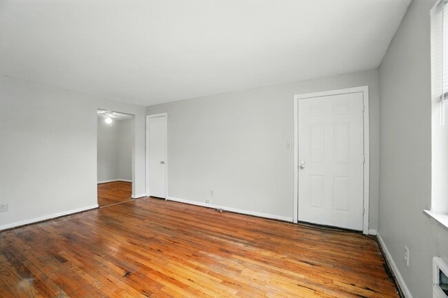 Photo - 3919 E Gatewood Ln Rental