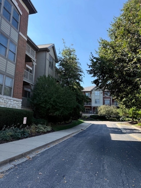 Photo - 275 E Railroad Ave