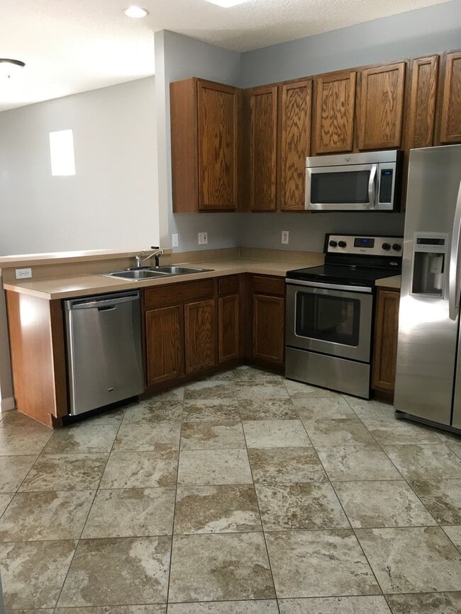 Photo - Townhome in Avalon Park