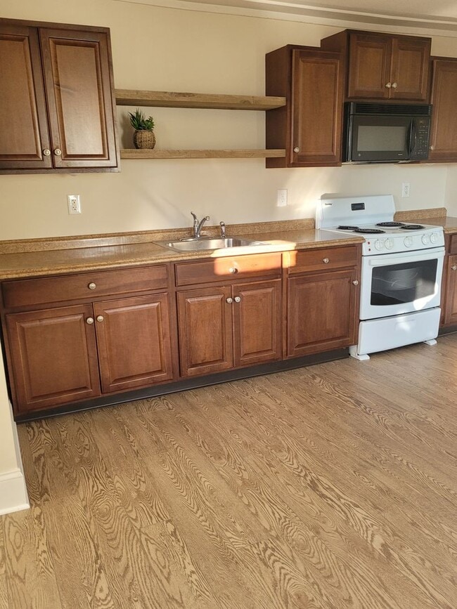 Photo - 984 W Main St Unidad 1