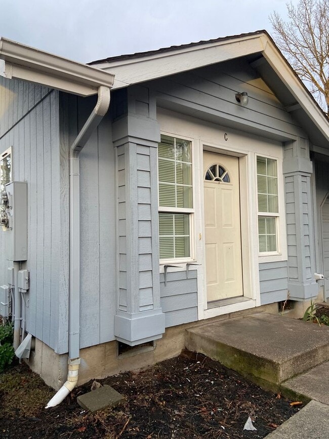 Building Photo - 5998a Unit 5998c