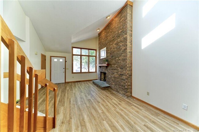 Photo - 22 Ivy Ln Unit 22