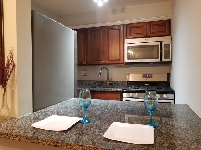 Photo - 514 Wilson Bridge Dr Unit A2