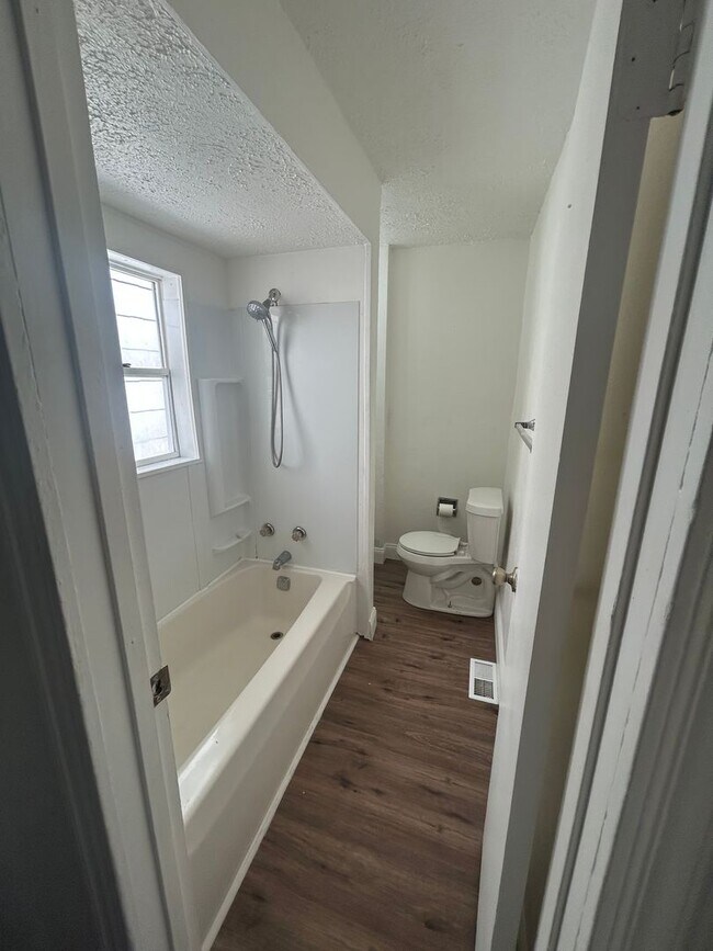 Photo - Welcome Home to This Well-Maintained Turtle Creek Gem