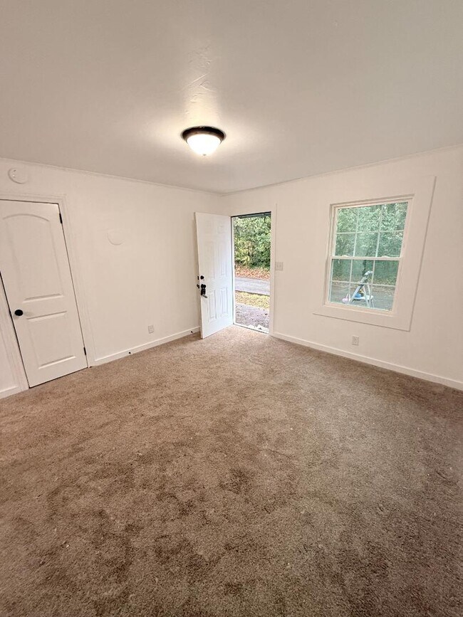 Photo - 110-116 Dobbs St - Unit 112