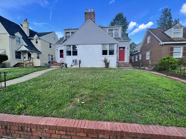 1927 Matoax Ave