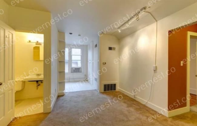 Photo - 1915 Pine St