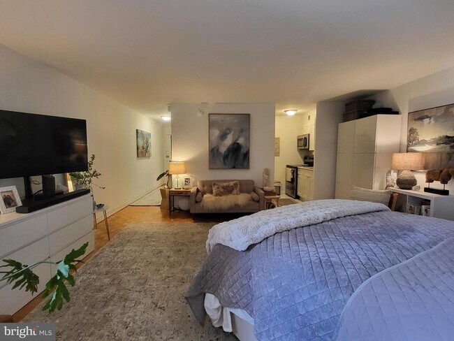 Photo - 224 W Rittenhouse Square Unidad 604