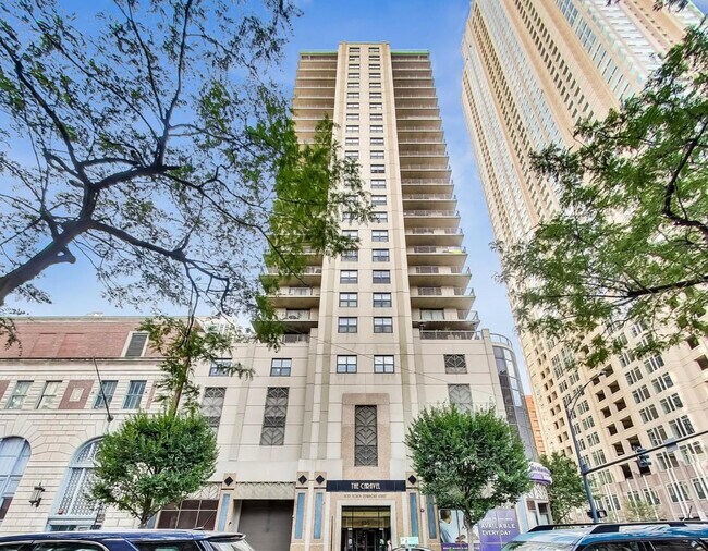 Building Photo - 635 N Dearborn St Unit 2003 Rental