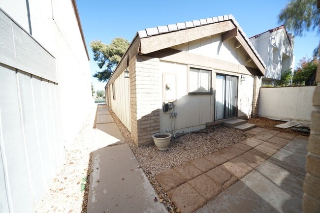 Photo - SHOWINGS AVAILABLE NOW