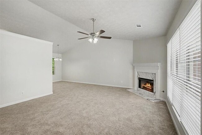 Photo - 488 Barclay Ct
