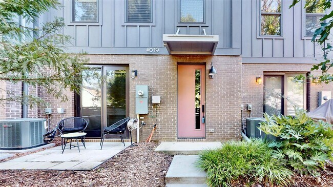 Photo - 4019 Plaza Row Ct