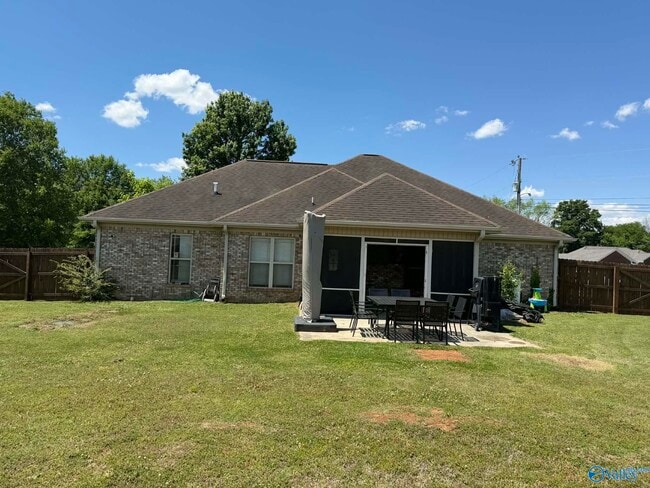 Photo - 100 Louise Taylor Cir