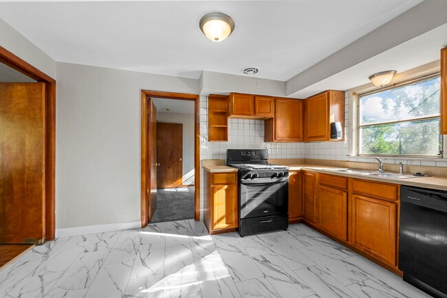 Photo - 9986 Northampton Dr