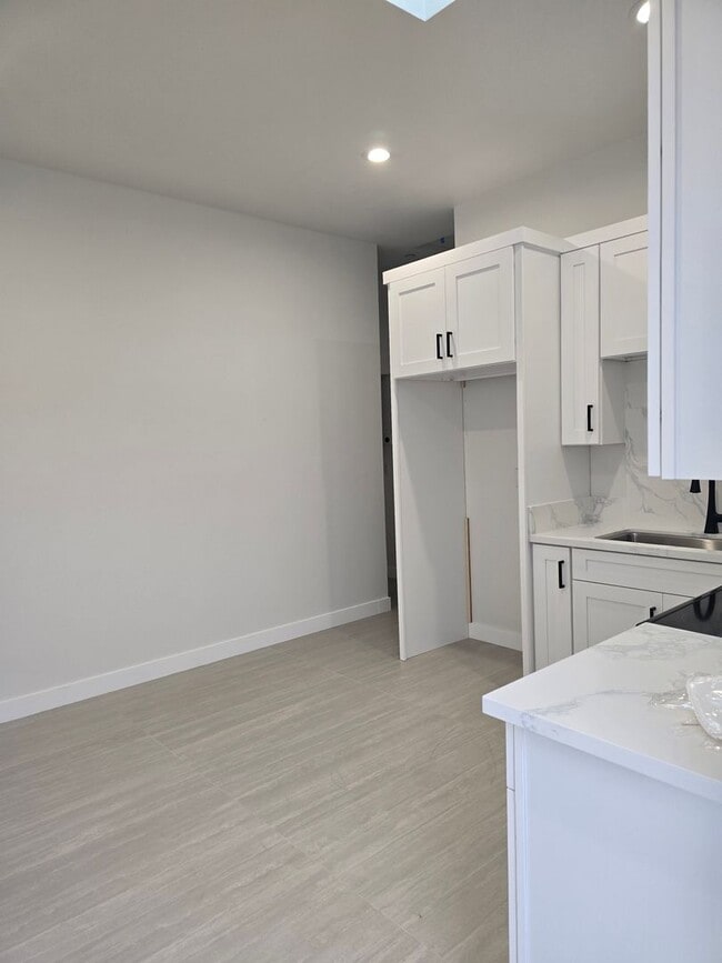 Building Photo - Beautiful cozy home in Garden Grove Unit 1 - 2 beds & 2 baths