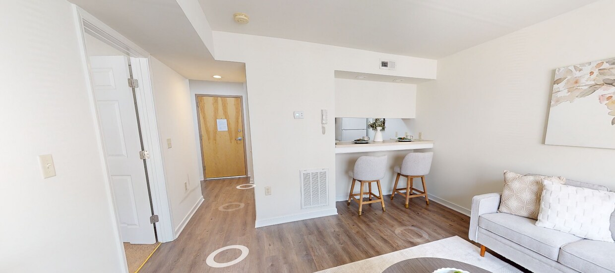 Photo - Cary Belvidere Apartments