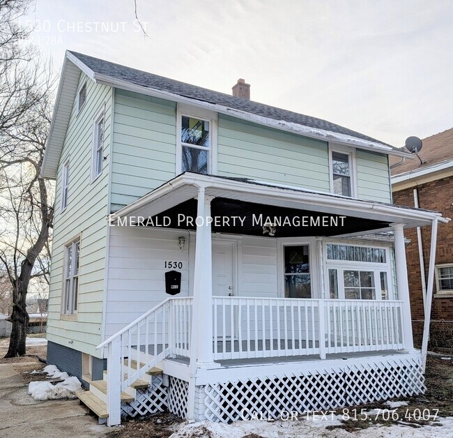 Photo - 1530 Chestnut St