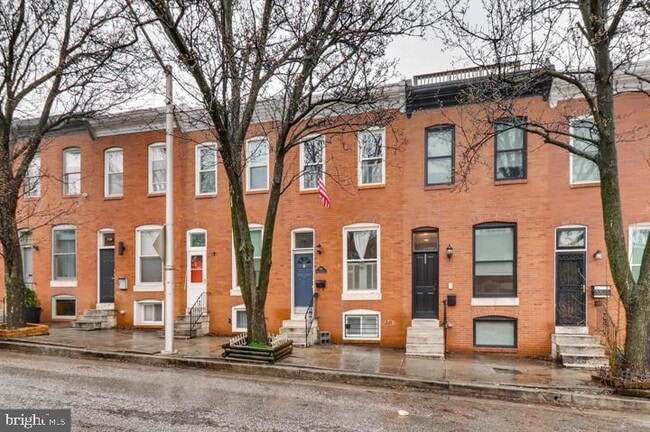 Building Photo - 729 S Lakewood Ave Rental