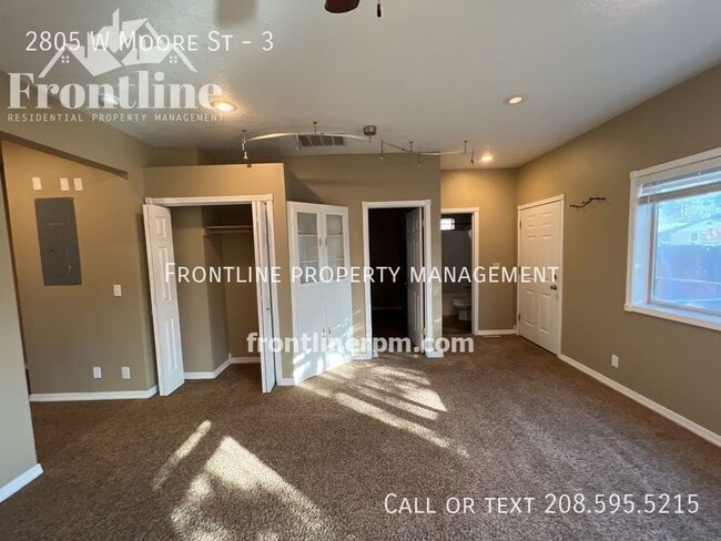 Photo - 2805 W Moore St Unit 3