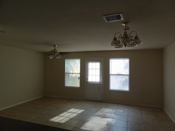 Photo - 1550 Village Way Dr