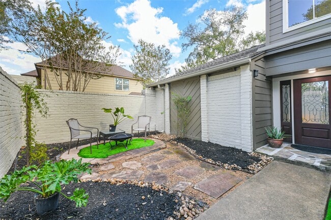 Photo - 5115 Green Springs Dr