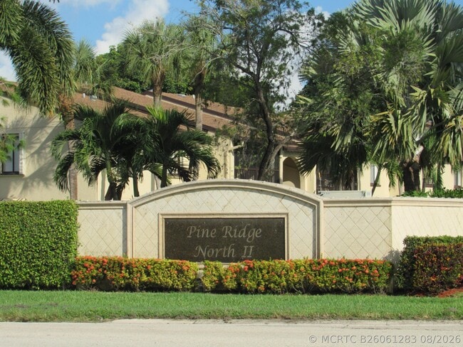 Building Photo - 606 Sea Pine Way